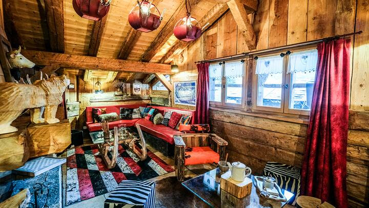 CHALETS BOUTIQUES - Image 1