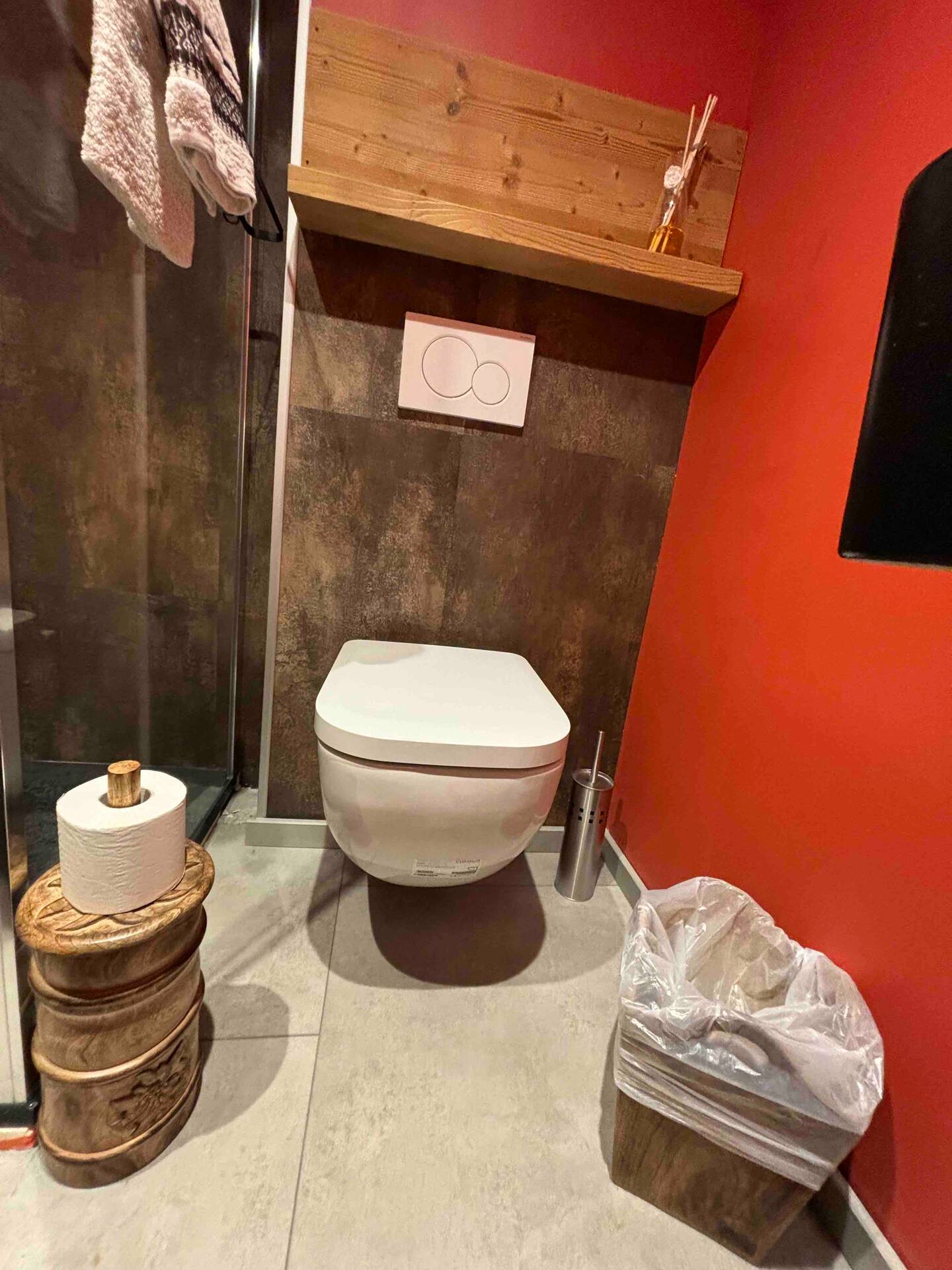 (n°5) Les Secrets De Gaëtane