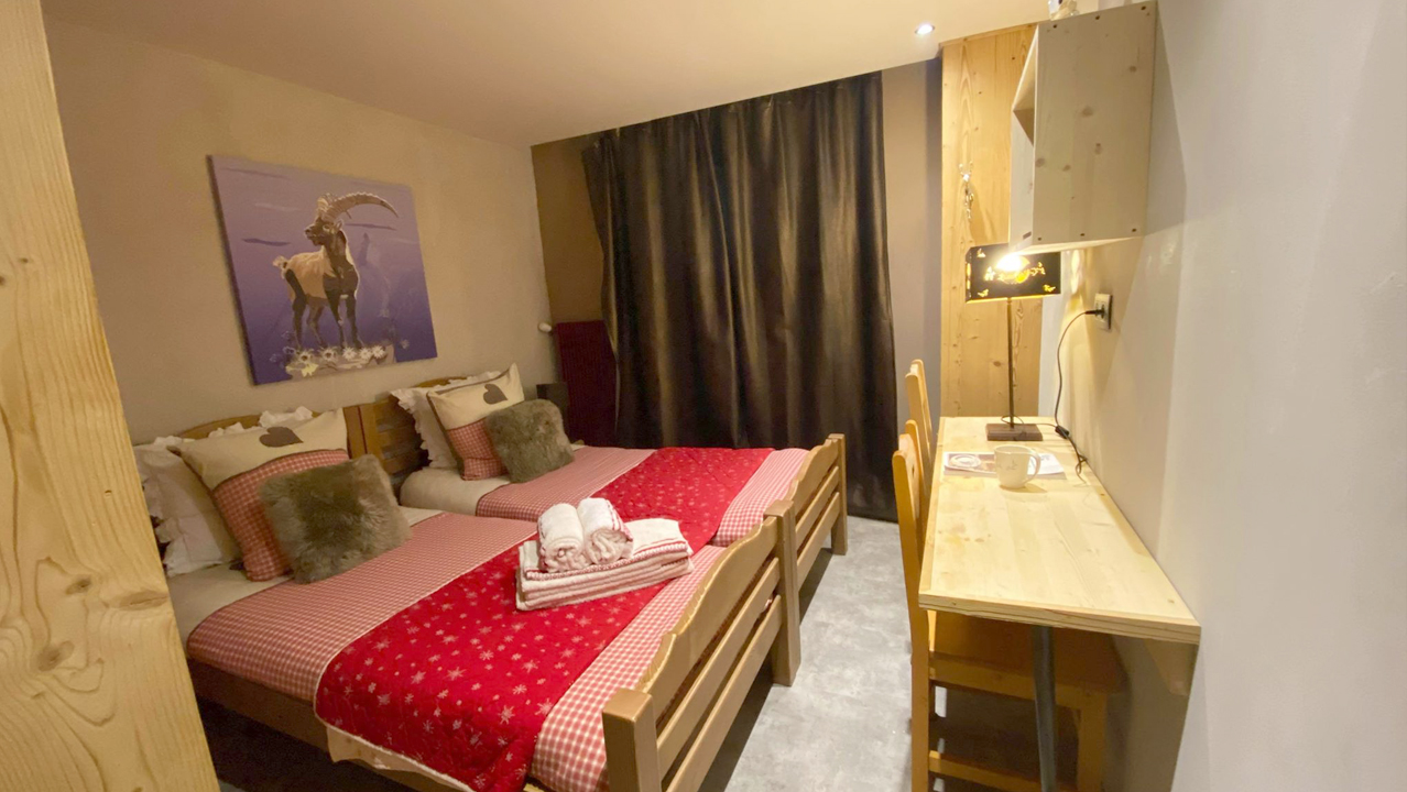 Apt.n°20, Mystère