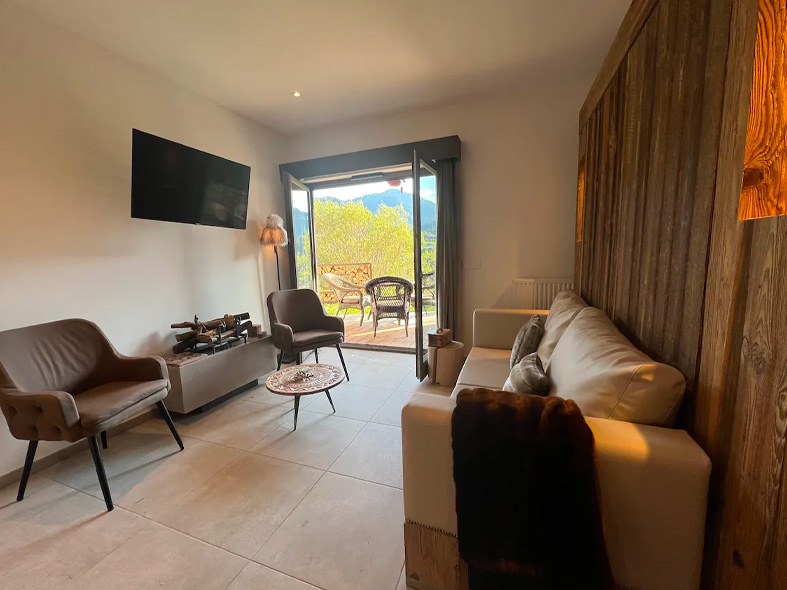 PETIT SAUVAGE - Image 1