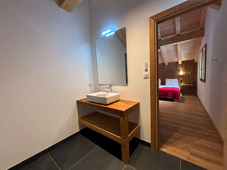 CROZATS VALLEY - Image 4